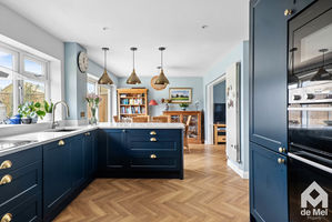 Photo 19- click for photo gallery